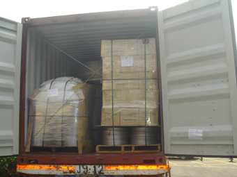 stainless-steel-tank-machines